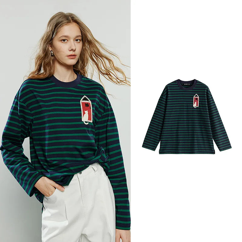 Blusa Feminina Manga Longa com Bordado Gato