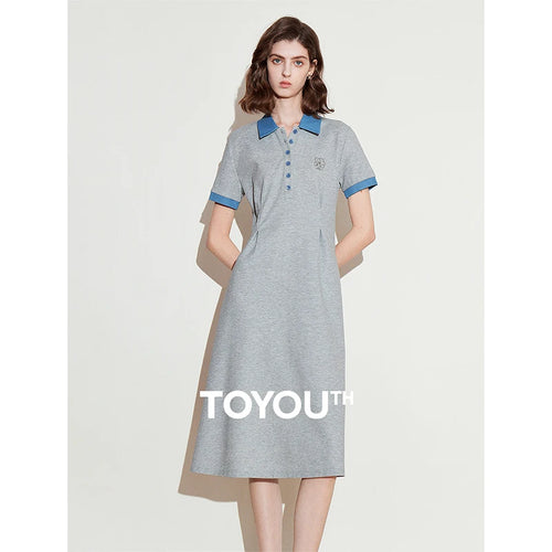 Vestido Polo Midi com Bordado Floral e Cintura Marcada