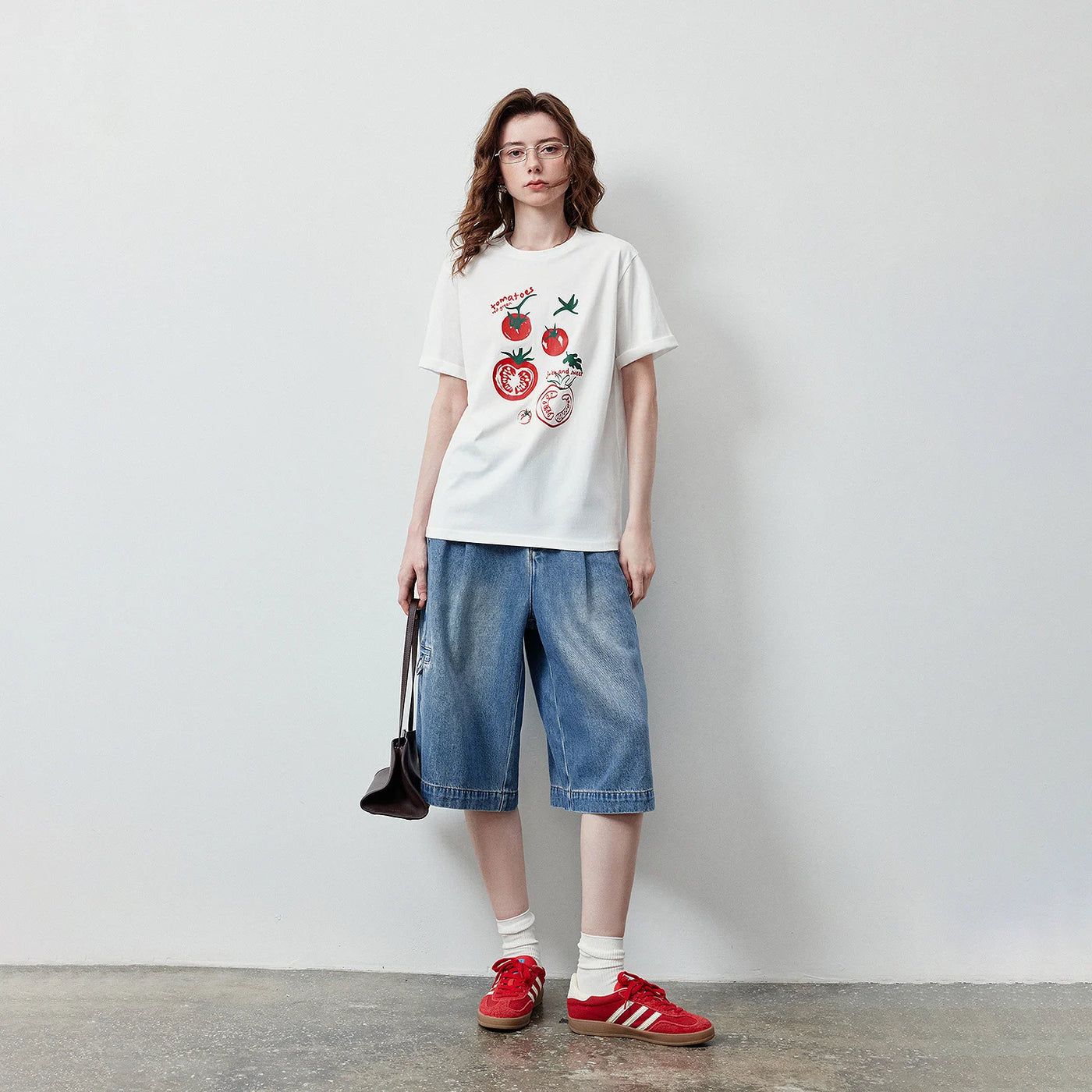 Camiseta Feminina Antibacteriana com Estampa Tomate