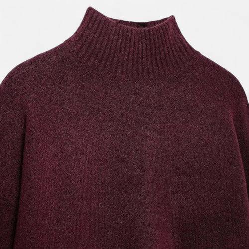 Suéter Vintage Feminino de Gola Alta – Clássico Calor de Inverno