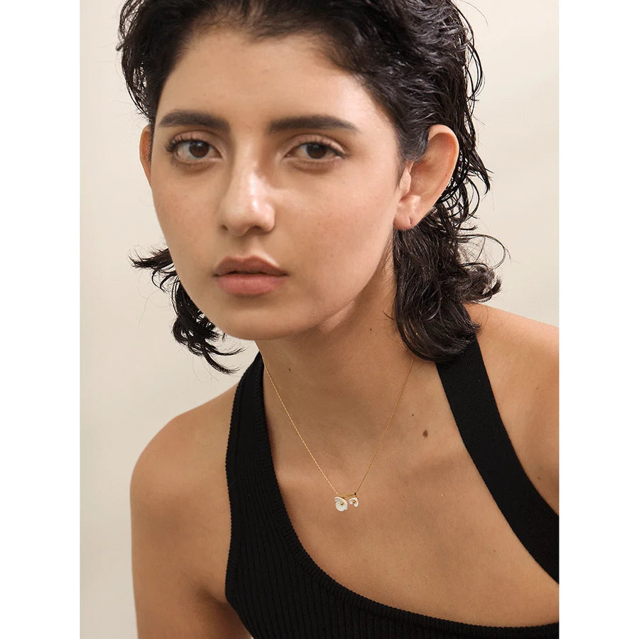 Yhpup Stainless Steel Sweet Romantic Chic Resin Flower Pendant Summer Necklace 18k Gold Color PVD Collar Jewelry for Women Gift
