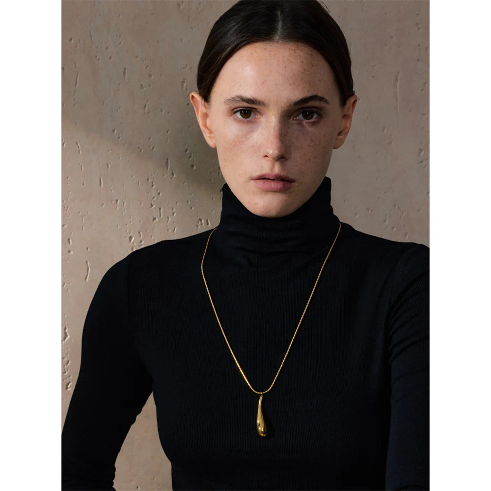 Colar Feminino Gota em Aço Inoxidável 7