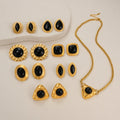 Conjunto de Brinco e Colar com Pedra Preta e Banho Ouro 18K