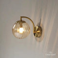 Arandela de Parede em Metal Dourado com Detalhes em Vidro Amarelo