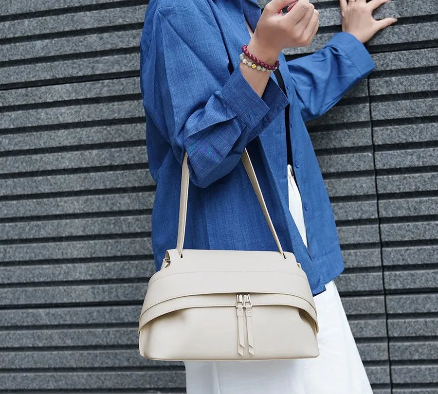 Bolsa Mini Feminina de Couro com Alça de Mão Faetton &Co.