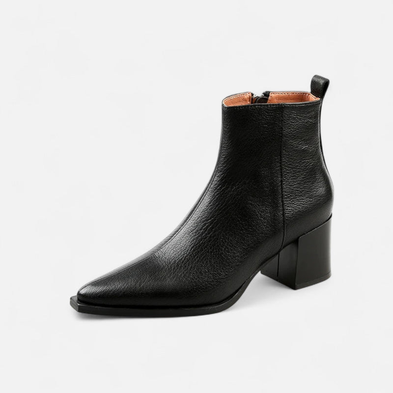 Bota Chelsea Feminina em Couro Legítimo – Bico Fino e Salto Quadrado Preto