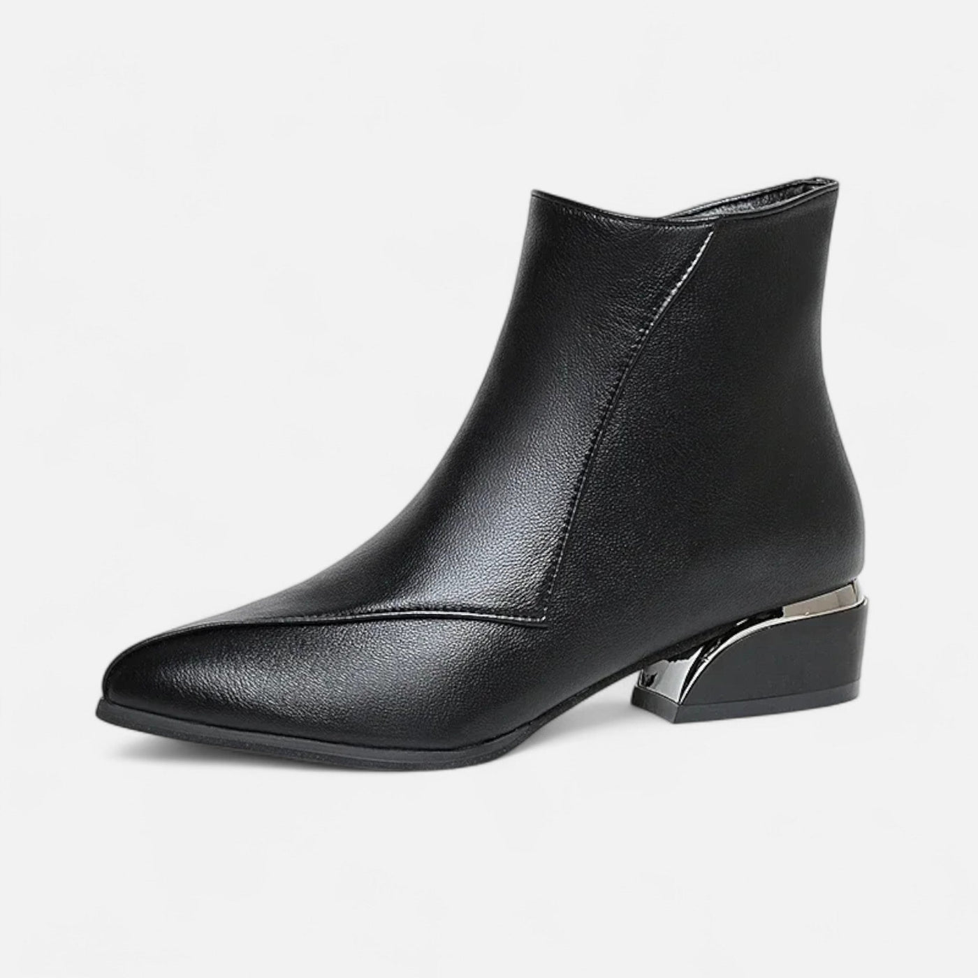 Bota de Cano Curto Feminina – Sofisticação Refinada para o Dia a Dia Preto