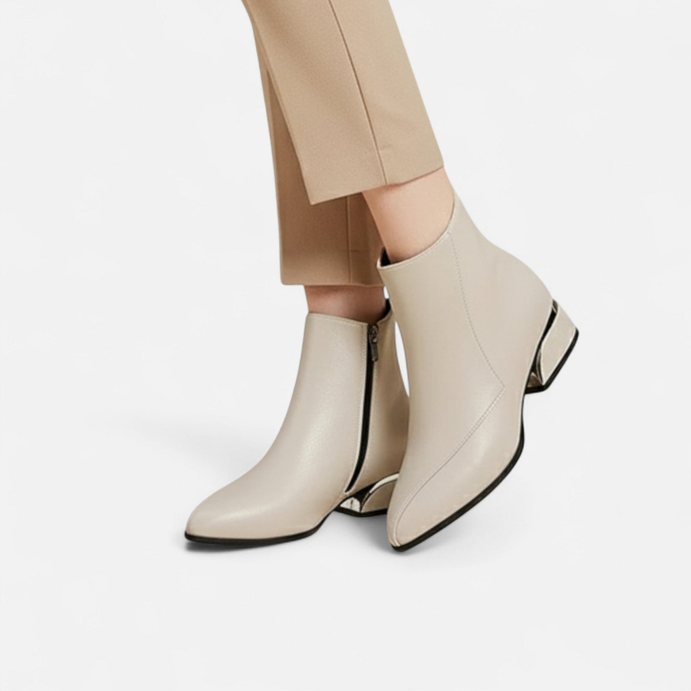 Bota de Cano Curto Feminina – Sofisticação Refinada para o Dia a Dia
