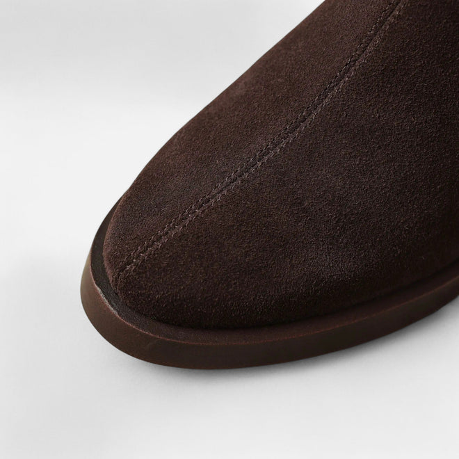 Bota de Cano Curto em Couro Suede para Mulheres – Bico Quadrado e Salto Médio