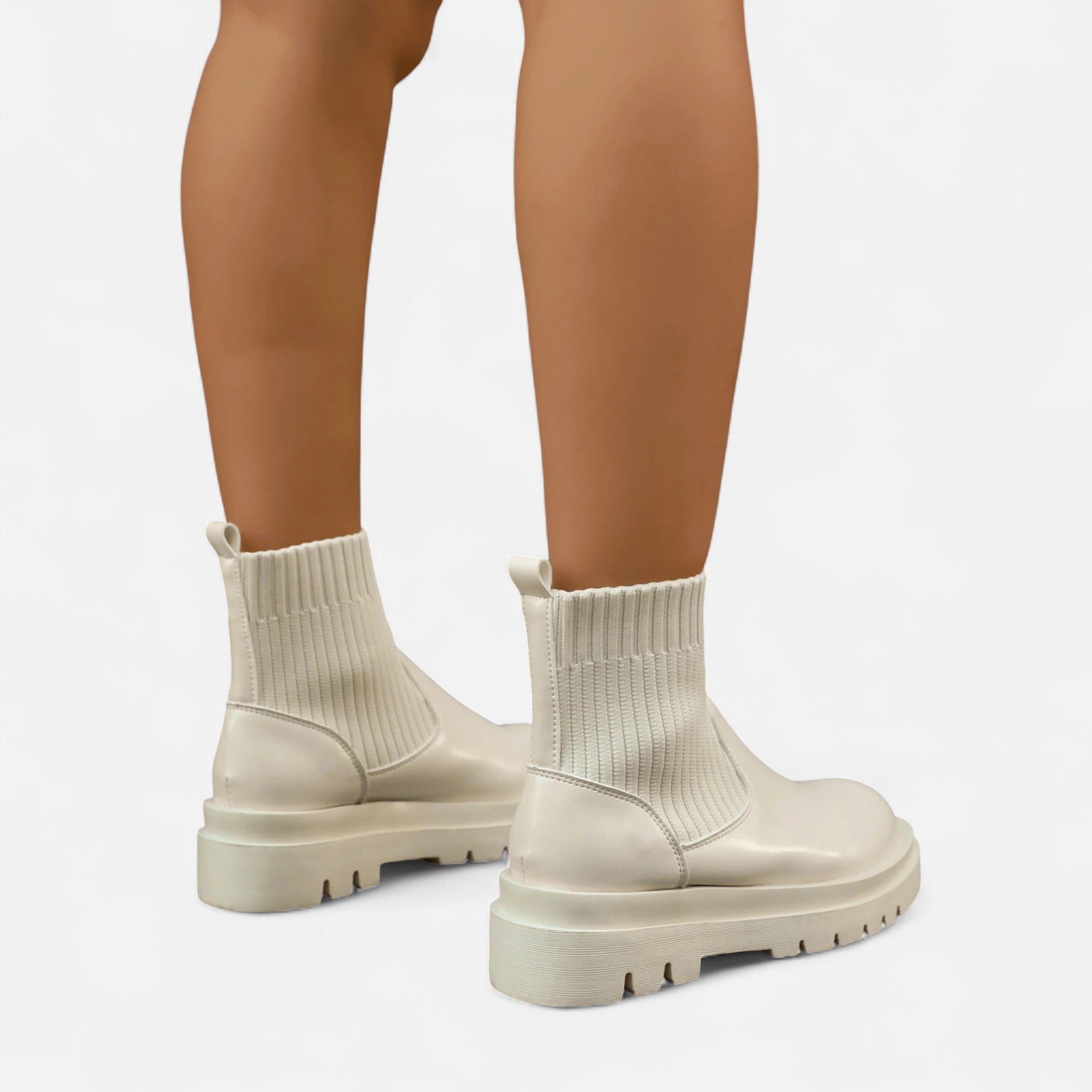 Botas de Cano Curto Slip-On Modernas para Mulheres