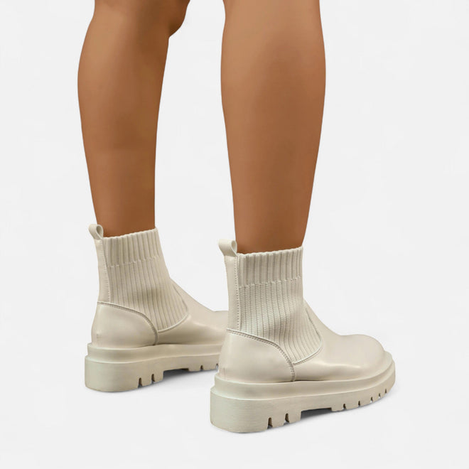 Botas de Cano Curto Slip-On Modernas para Mulheres