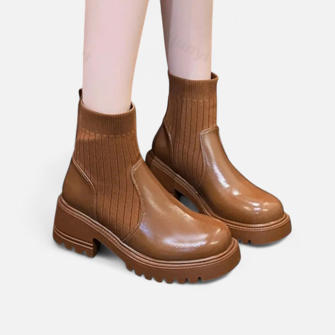 Botas de Cano Curto Slip-On Modernas para Mulheres