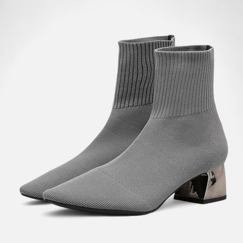 Botas de Meia Femininas – Elegância Esculpida para o Outono Cinza