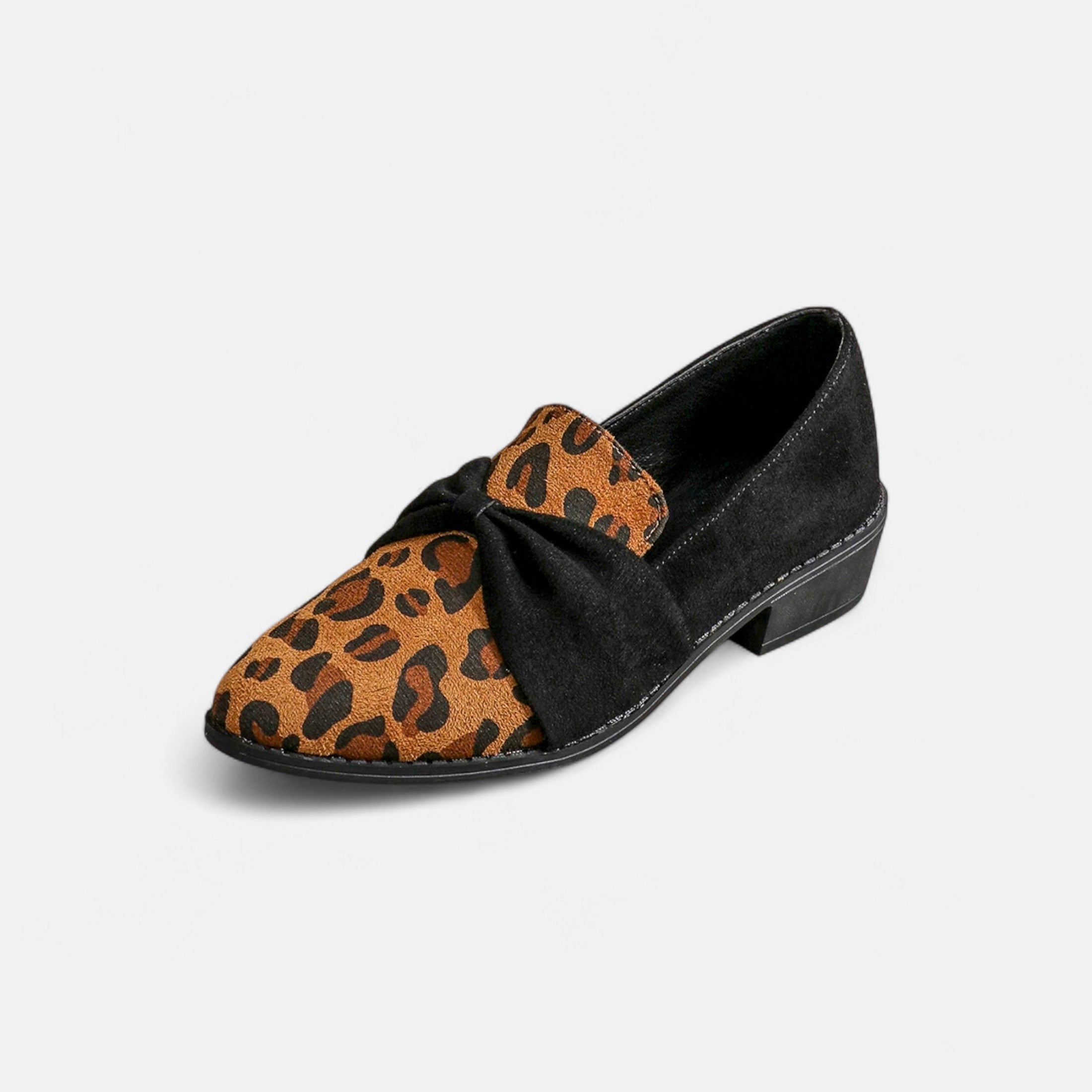 Camurça Feminina Mocassim – Salto Médio com Estampa de Leopardo Leopardo-Preto