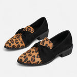 Camurça Feminina Mocassim – Salto Médio com Estampa de Leopardo
