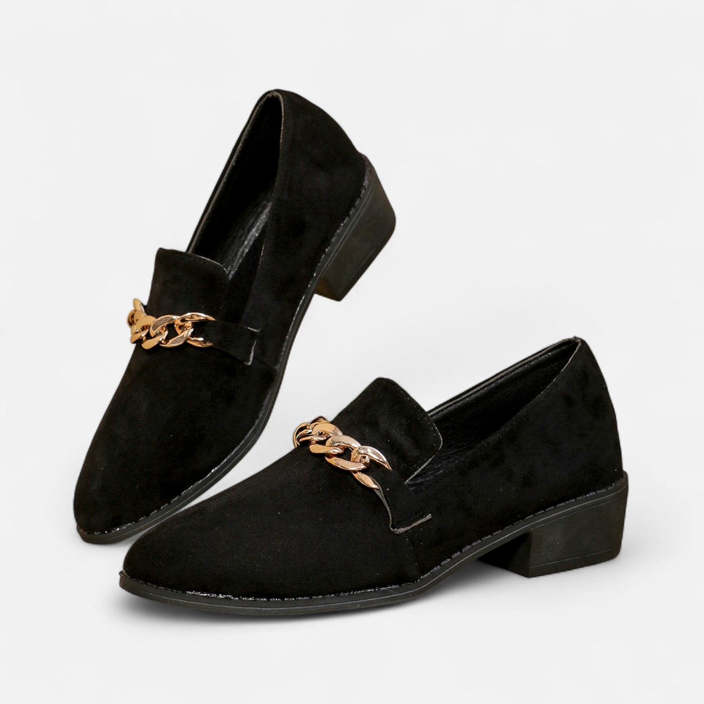 Camurça Feminina Mocassim – Salto Médio com Estampa de Leopardo