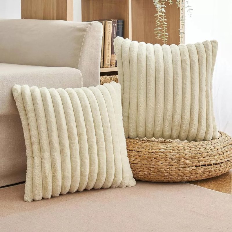 Capa Decorativa Super Macia para Almofada Off White