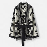 Cardigan Feminino 100% Cashmere com Franjas – Elegância Vintage em Jacquard Preto Tamanho único