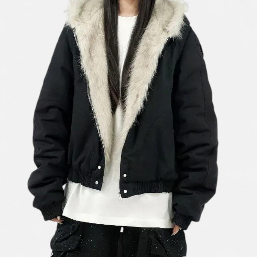 Casaco Feminino de Inverno com Capuz – Estilo Vintage e Gola de Pele