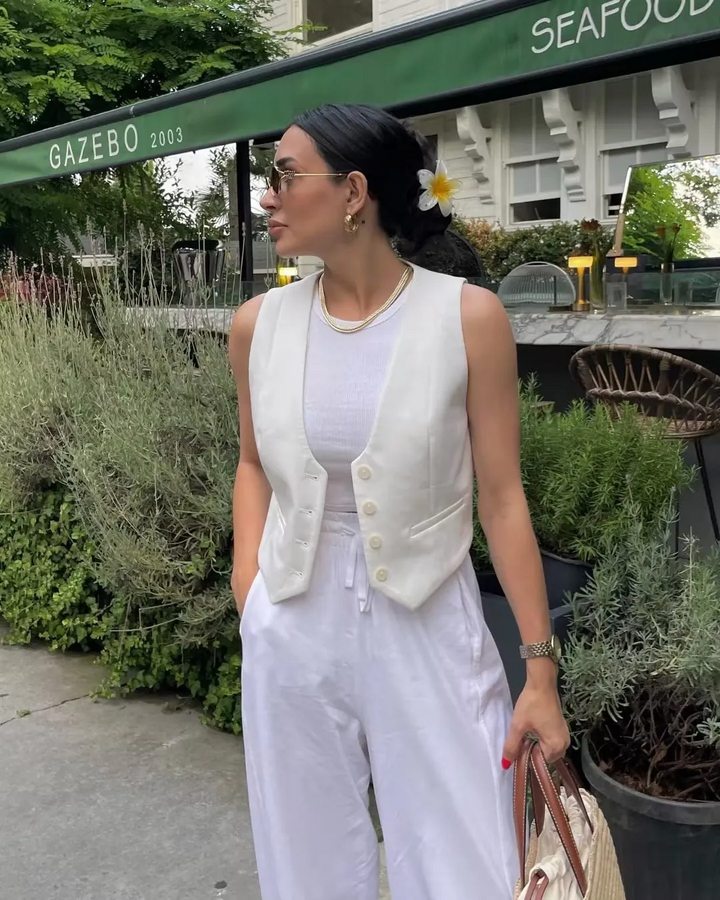 Colete feminino Branco com botões