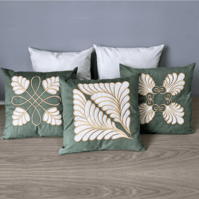 Conjunto com 5 Capas de Almofada Bordadas 45x45cm