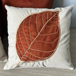 Conjunto com 5 Capas de Almofada Bordadas no Estilo Boho Chic