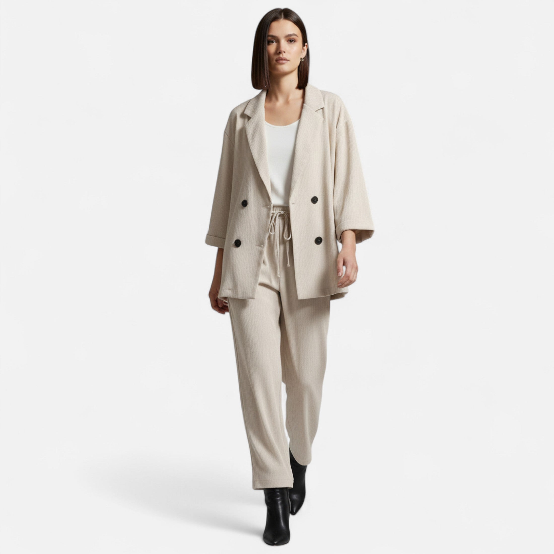 Conjunto de Blazer e Calças Amassadas Feminino – Elegância Escultural para o Outono