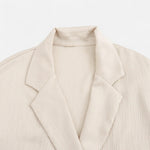 Conjunto de Blazer e Calças Amassadas Feminino – Elegância Escultural para o Outono