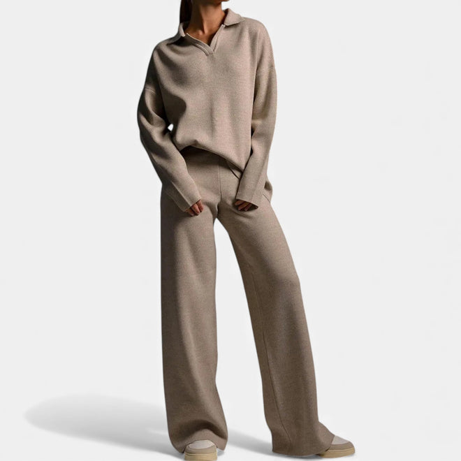 Conjunto de Lounge em Toque de Cashmere para Mulheres com Elegante Detalhe em Tricô