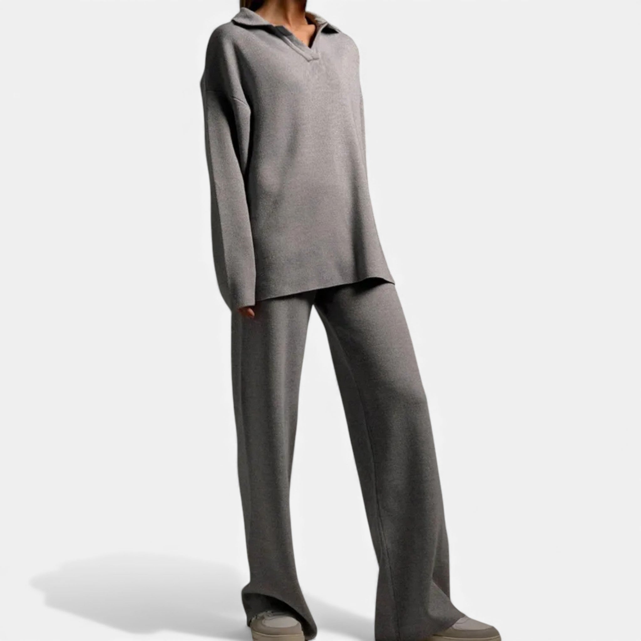 Conjunto de Lounge em Toque de Cashmere para Mulheres com Elegante Detalhe em Tricô