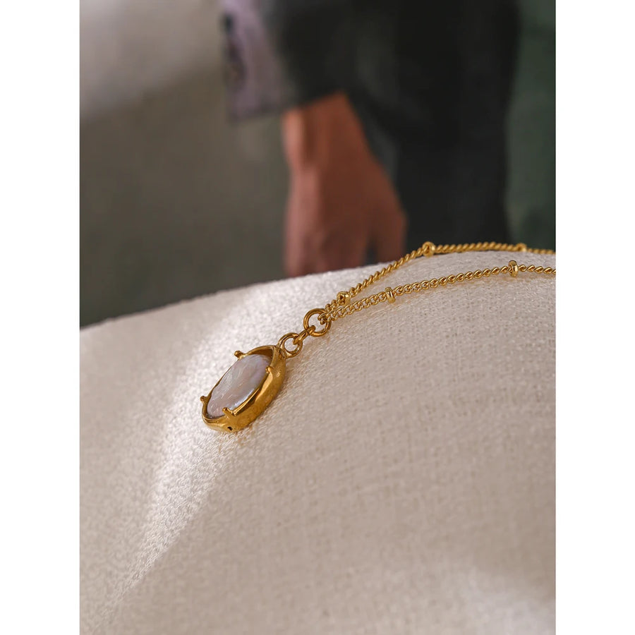 Colar Choker Feminino Geométrico com Pérola em Aço Inoxidável