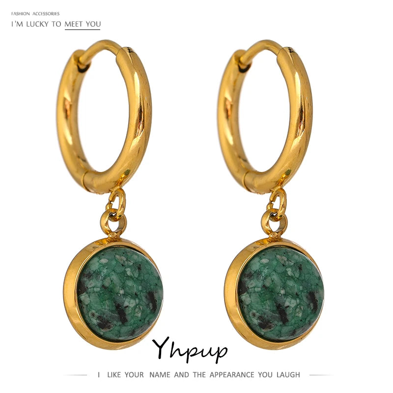 Brinco de Argola com Pedra Natural Verde
