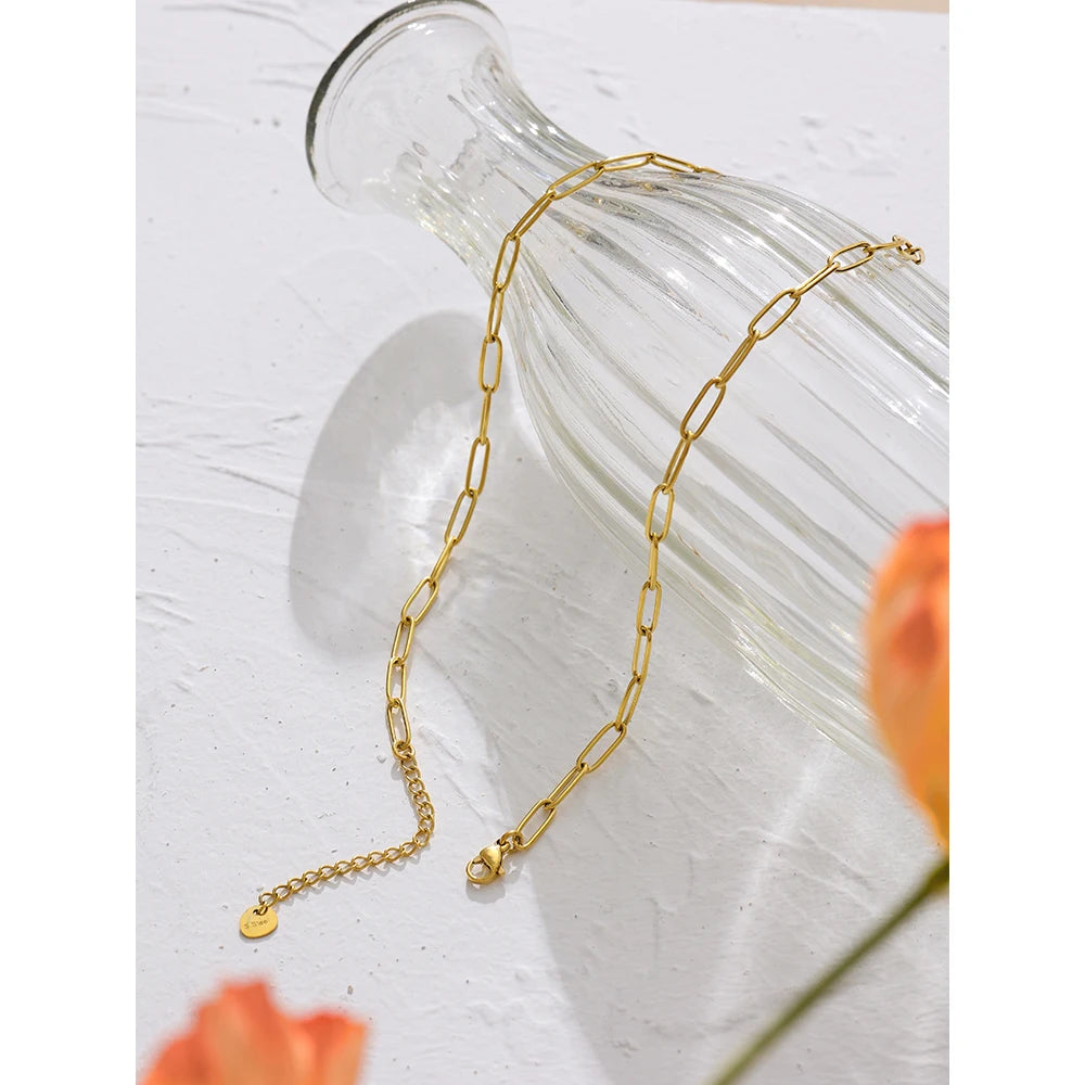 Colar Feminino Geométrico com Pérola em Aço Inoxidável