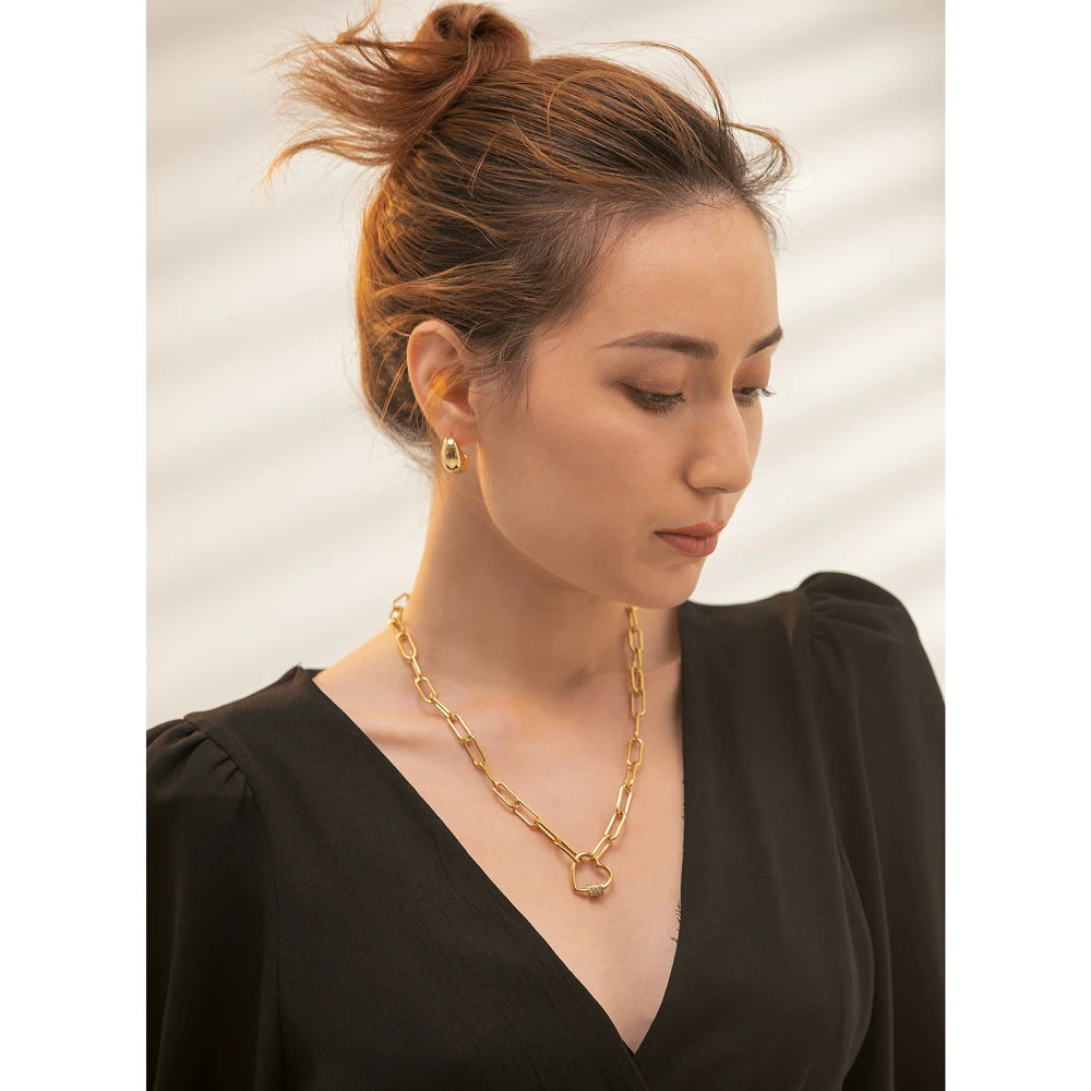 Colar Choker Feminino Coração com Zircônia em Aço Inoxidável