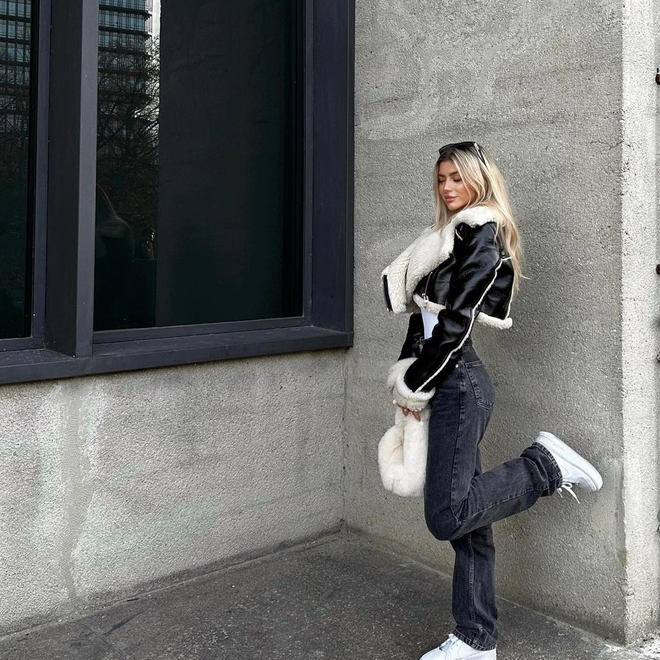 Jaqueta Cropped De Couro | Faetton &Co.