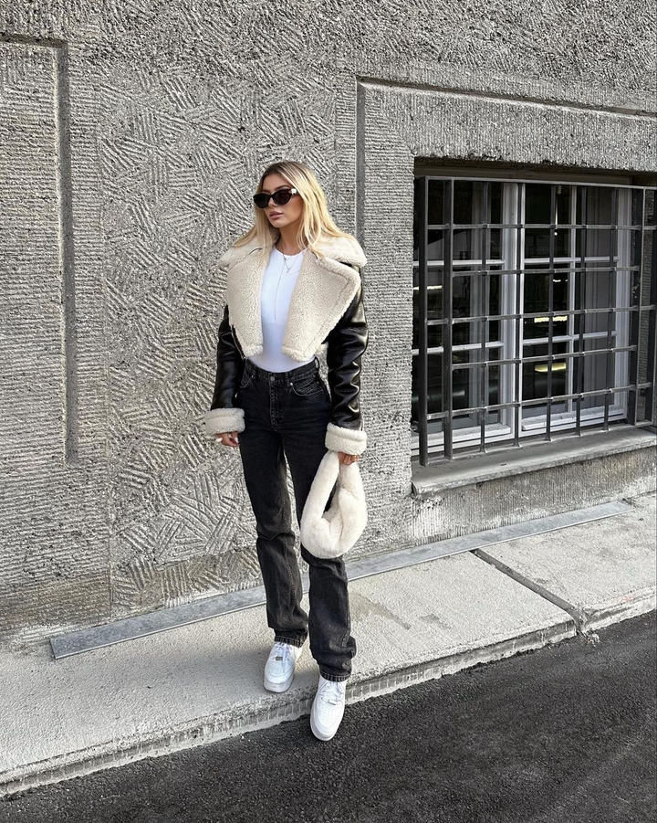 Jaqueta Cropped De Couro | Faetton &Co.