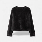 Jaqueta Feminina de Botão Toggle em Pelo Sintético