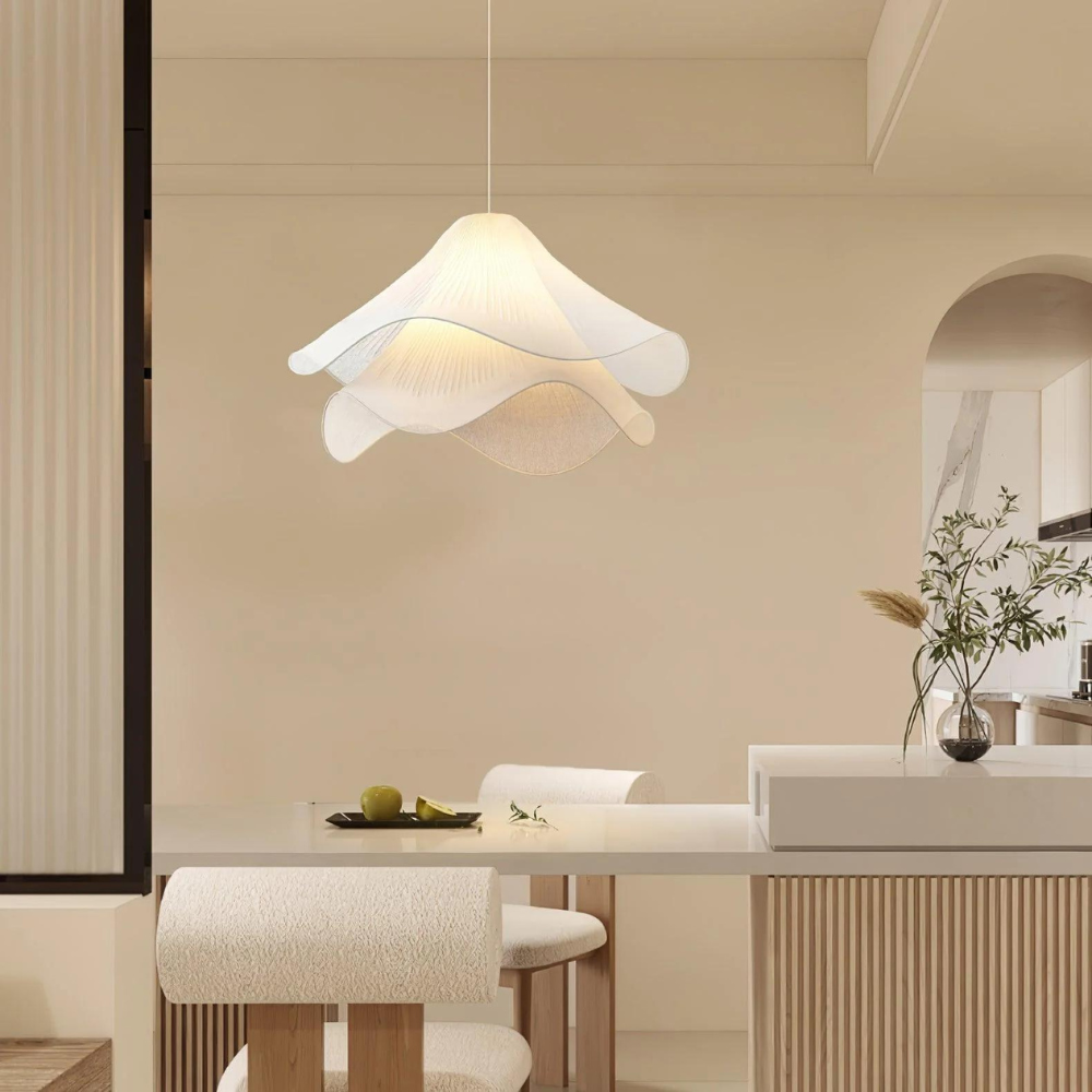 Luminária Pendente: A Luz da Tranquilidade