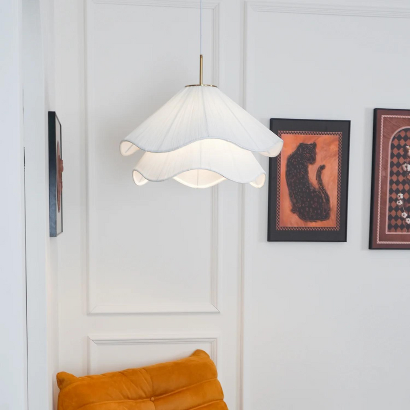 Luminária Pendente: A Luz da Tranquilidade