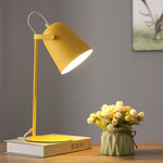 Luminária de Mesa Macaron Estilo Nórdico | Abajur de Ferro Contemporâneo Amarelo