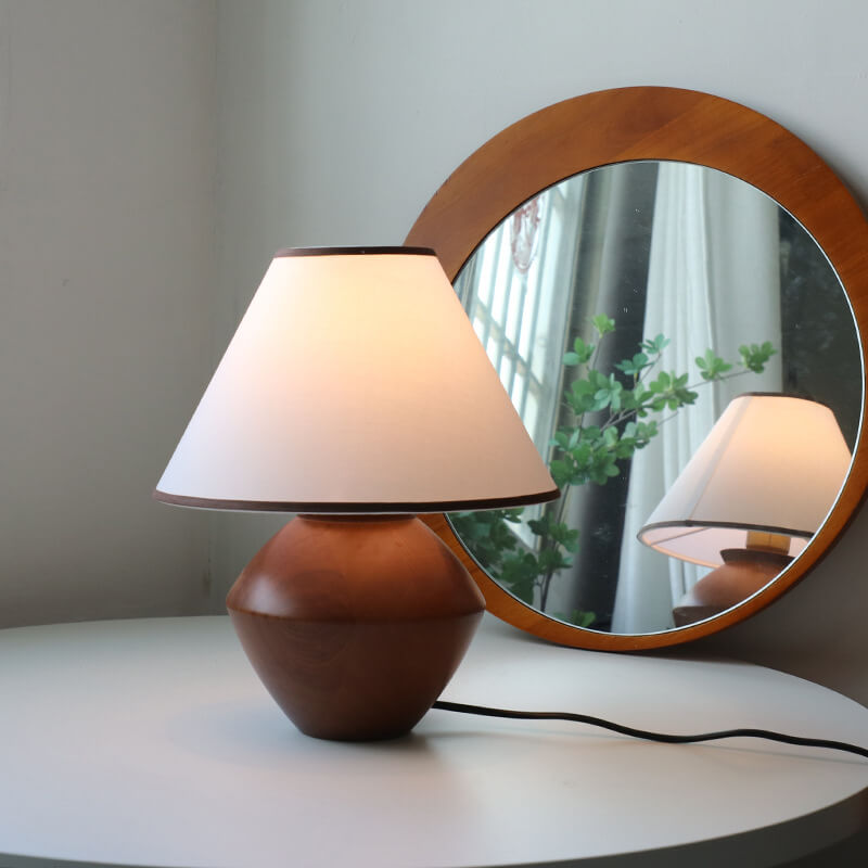 Luminária de Mesa Vintage em Madeira Estilo Wabi-Sabi | Abajur de Tecido Elegante para Quarto
