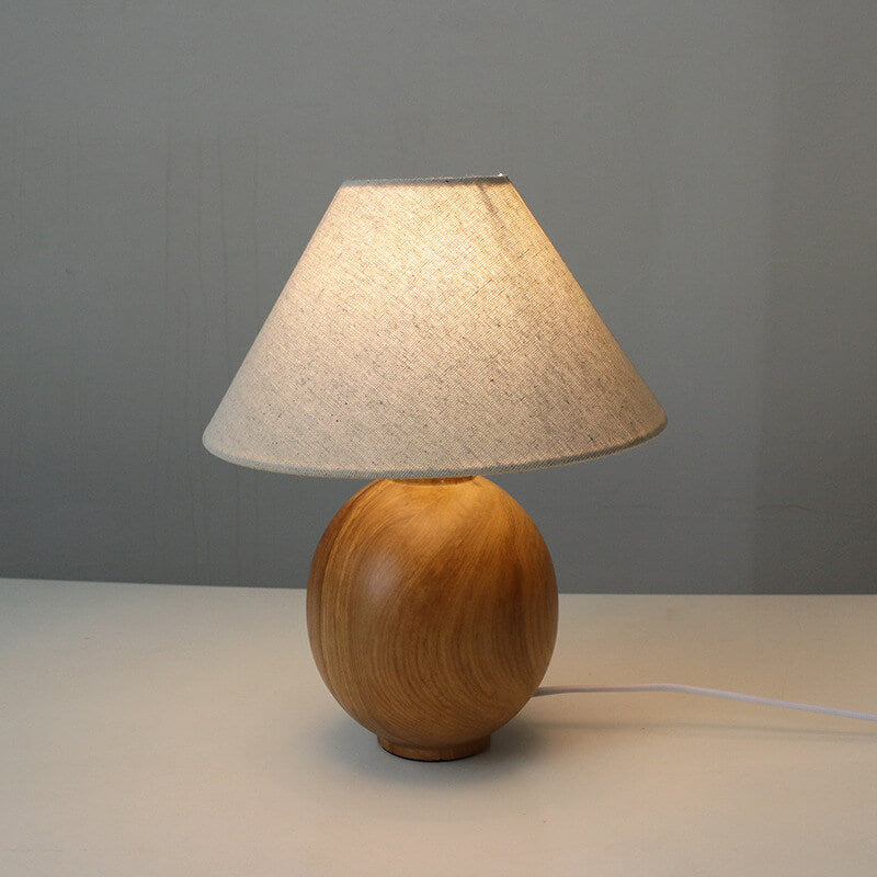 Luminária de Mesa Vintage em Madeira Estilo Wabi-Sabi | Abajur de Tecido Elegante para Quarto
