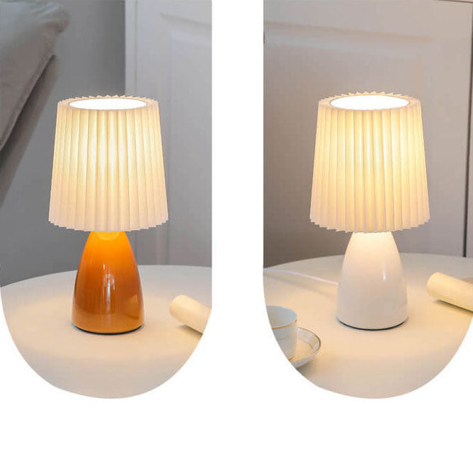 Luminária de Mesa em Vidro Dobrada Estilo Nórdico