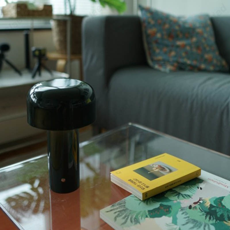 Luminária de mesa Dimerizável e Portátil - Recarregável via USB com Controle Touch para Cabeceira