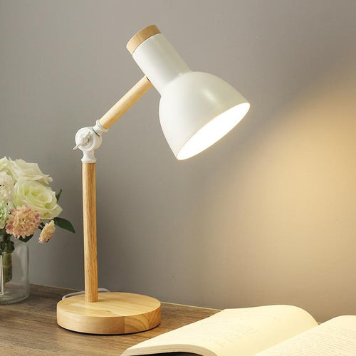 Luminária de mesa Escandinava NordicGlow em Madeira | Abajur LED Contemporâneo Branco