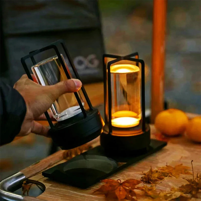 Luminária de mesa Moderna Nórdica Sem Fio em Metal - Recarregável, LED com Controle Touch e Função Dimerizável, Perfeita para Quarto, Casa e Espaços Exteriores - Ideal para Iluminação Noturna em Restaurantes e Uso Residencial