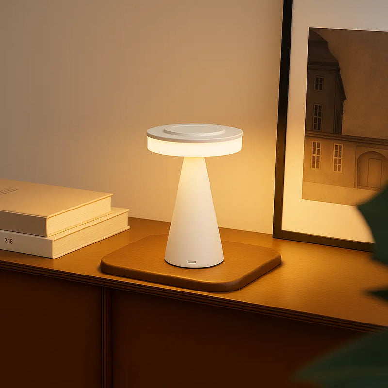 Luminária de mesa Moderna em Formato de Cogumelo – Abajur LED Elegante com Intensidade de Luz Ajustável Branco