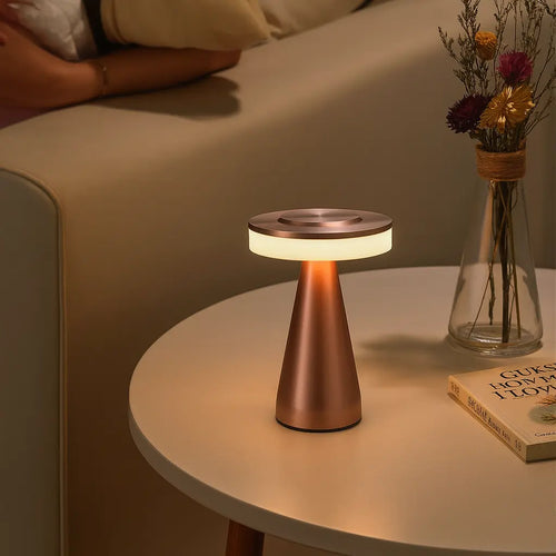 Luminária de mesa Moderna em Formato de Cogumelo – Abajur LED Elegante com Intensidade de Luz Ajustável