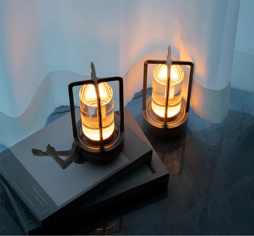 Luminária de mesa Recarregável e Portátil LED com Toque – Ideal para Quarto e Sala de Estar