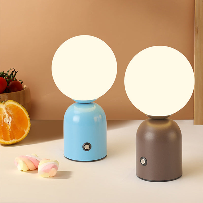 Luminária de mesa Redonda em Acrílico LED Estilo Escandinavo com Conexão USB para Quarto